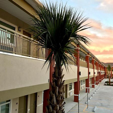 Grand Villa Inn And Suites Westchase/Chinatown Хюстън Екстериор снимка
