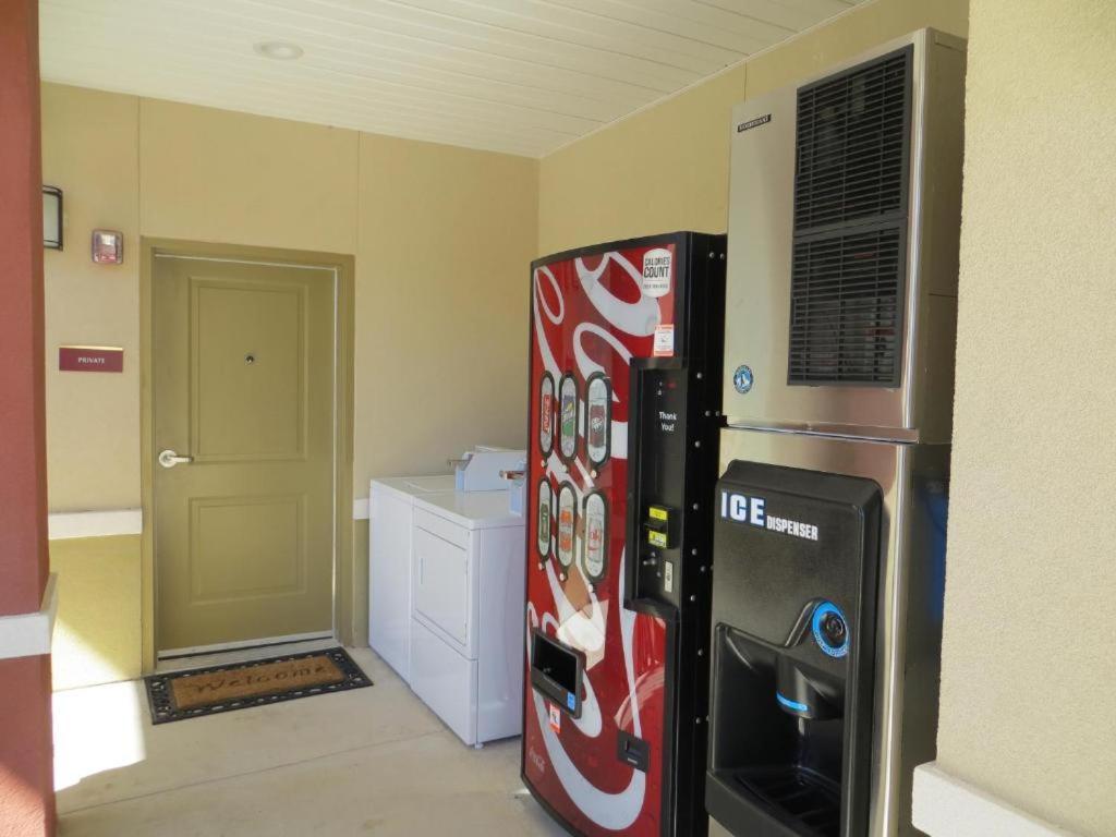 Grand Villa Inn And Suites Westchase/Chinatown Хюстън Екстериор снимка