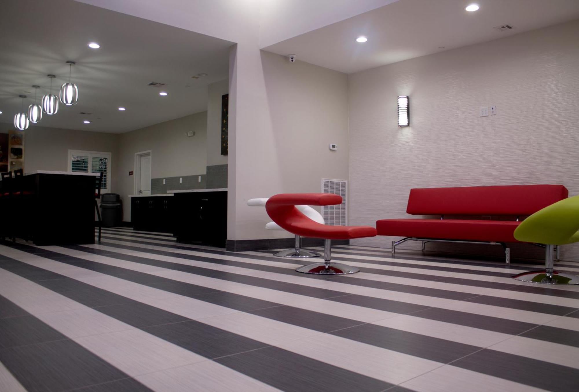 Grand Villa Inn And Suites Westchase/Chinatown Хюстън Екстериор снимка