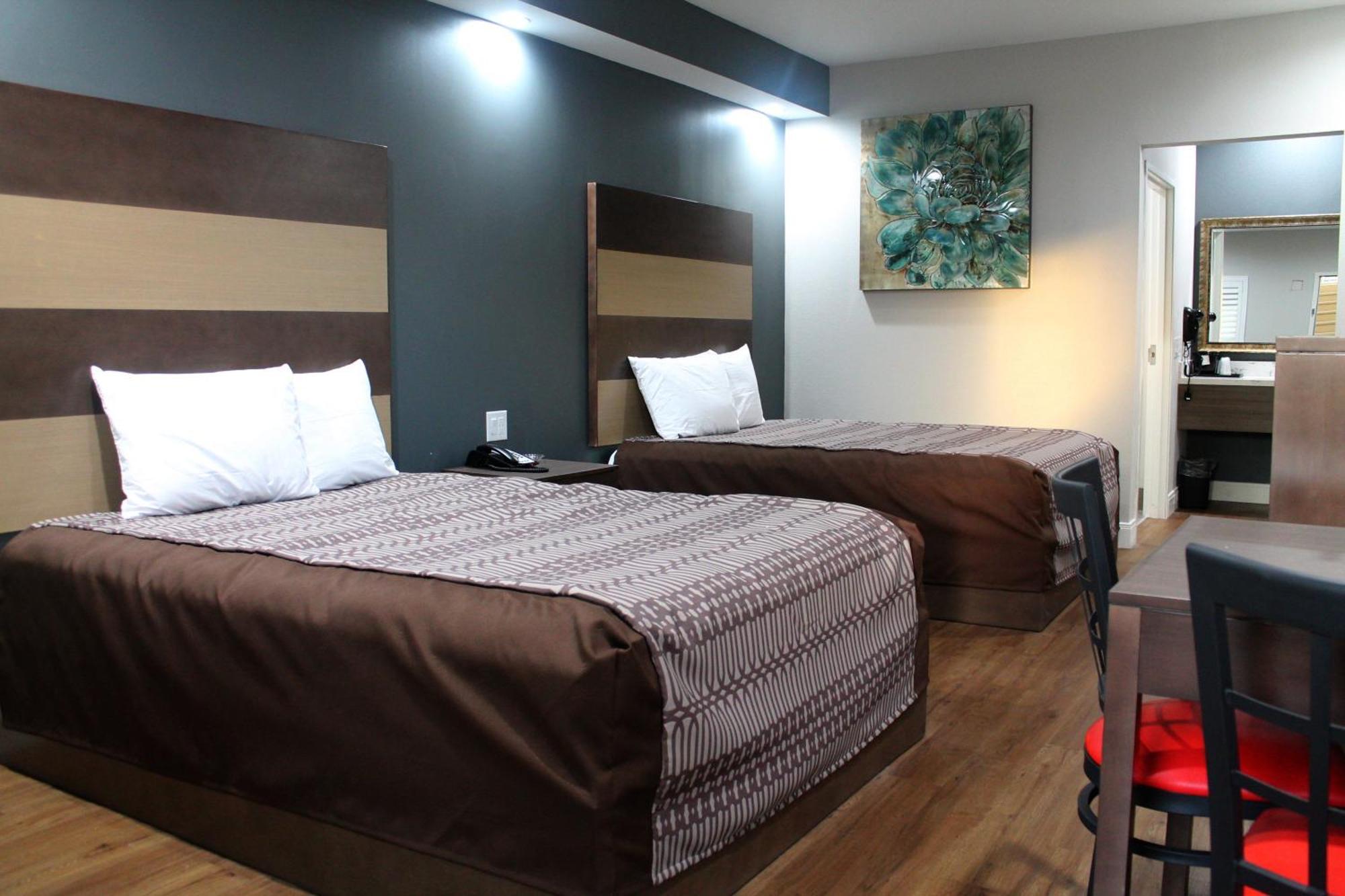 Grand Villa Inn And Suites Westchase/Chinatown Хюстън Екстериор снимка